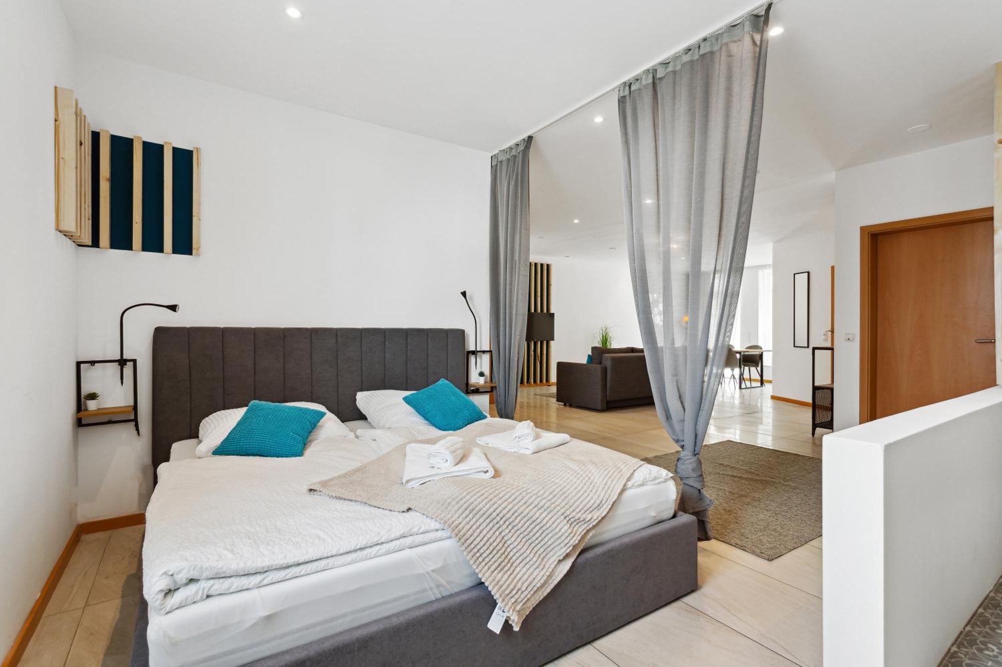 דירות Kettig Gross, Modern, Vollausgestattet, Gemuetlich Mit Kueche Und Parkplatz Fuer Urlaub Oder Business מראה חיצוני תמונה